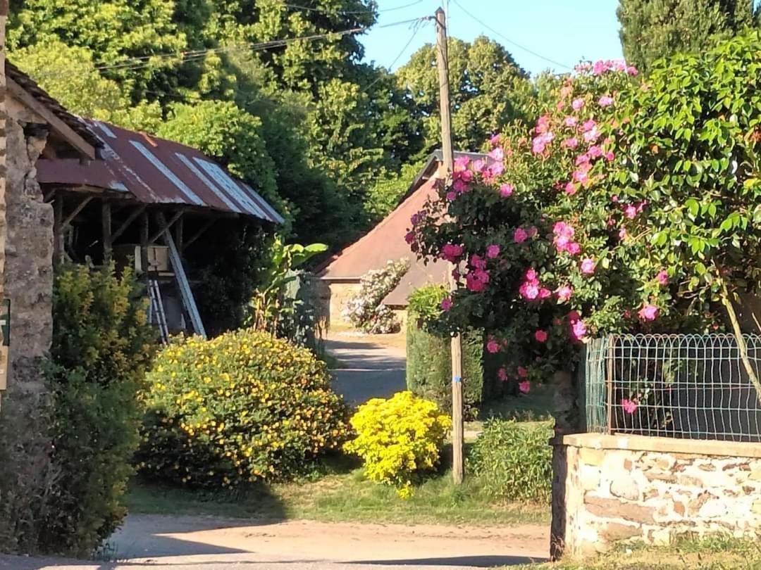 Chambre Dhotes B&B Le Figuier Benayes Zewnętrze zdjęcie